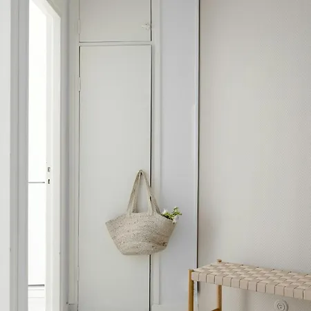 And Spacious For 7 Apartmán